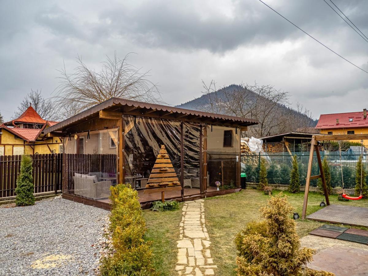 Residence Rooms Bucovina Campulung Moldovenesc Bagian luar foto