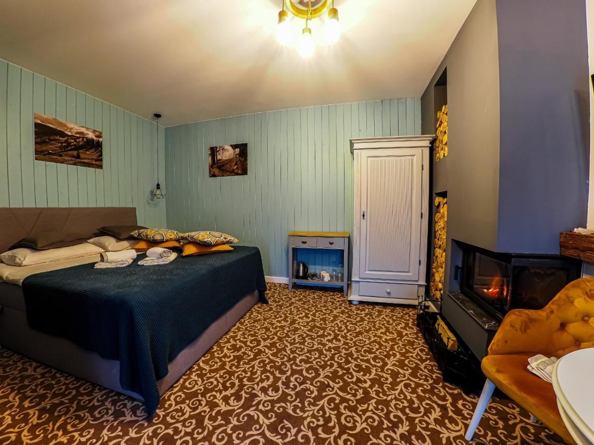 Residence Rooms Bucovina Campulung Moldovenesc Bagian luar foto