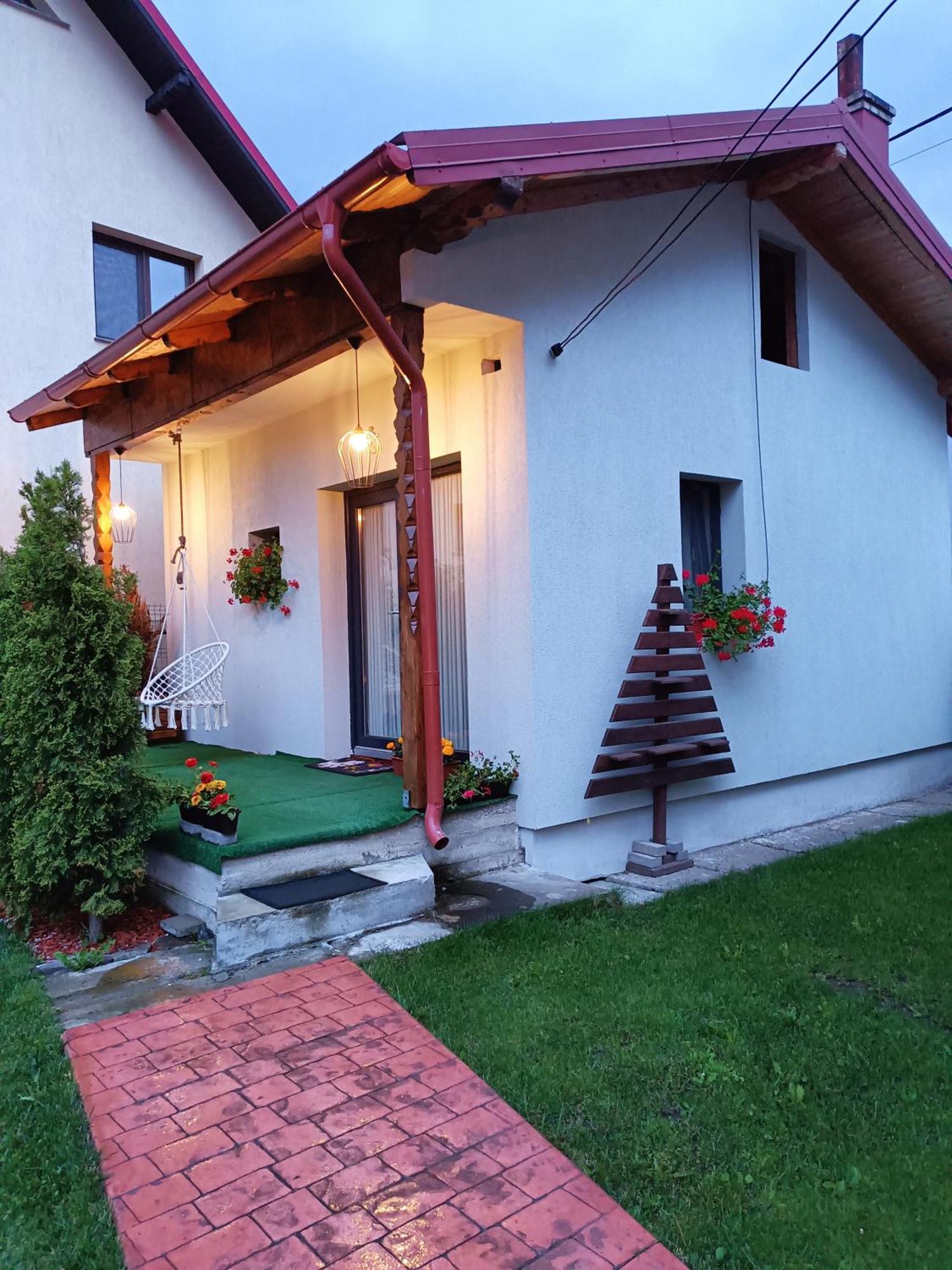 Residence Rooms Bucovina Campulung Moldovenesc Bagian luar foto
