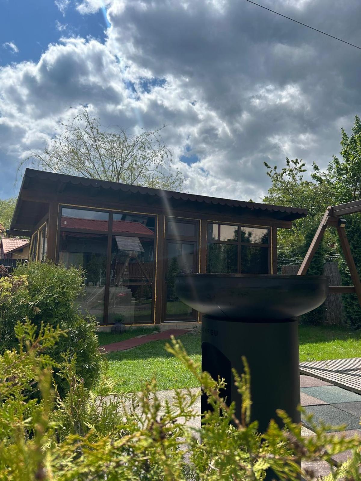 Residence Rooms Bucovina Campulung Moldovenesc Bagian luar foto